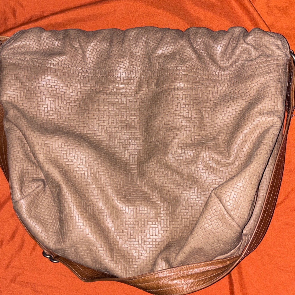 Chic Tan Woven Hobo Bag- XL Truffle